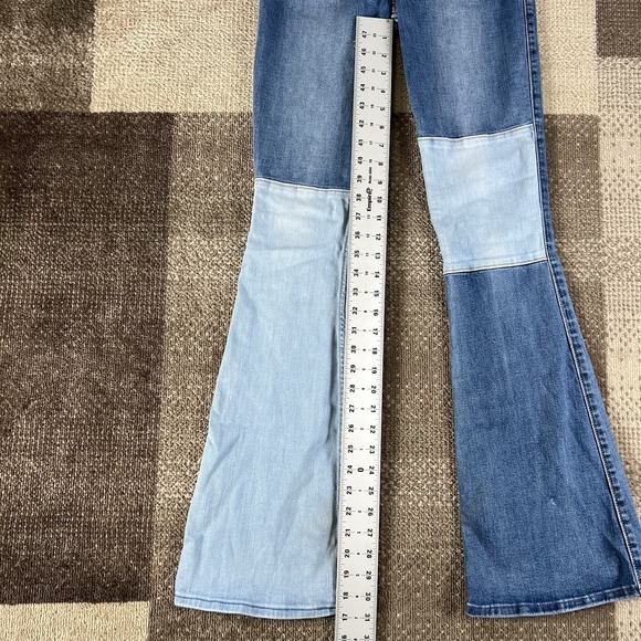 Hollister Jeans Women 3L (26X34)‎ Blue Two Toned Curvy High Rise Vintage Flare - Picture 9 of 10